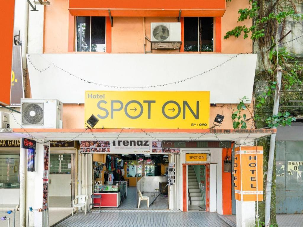 Spot On 89616 My Trillion Hotel Kuala Lumpur Exterior photo