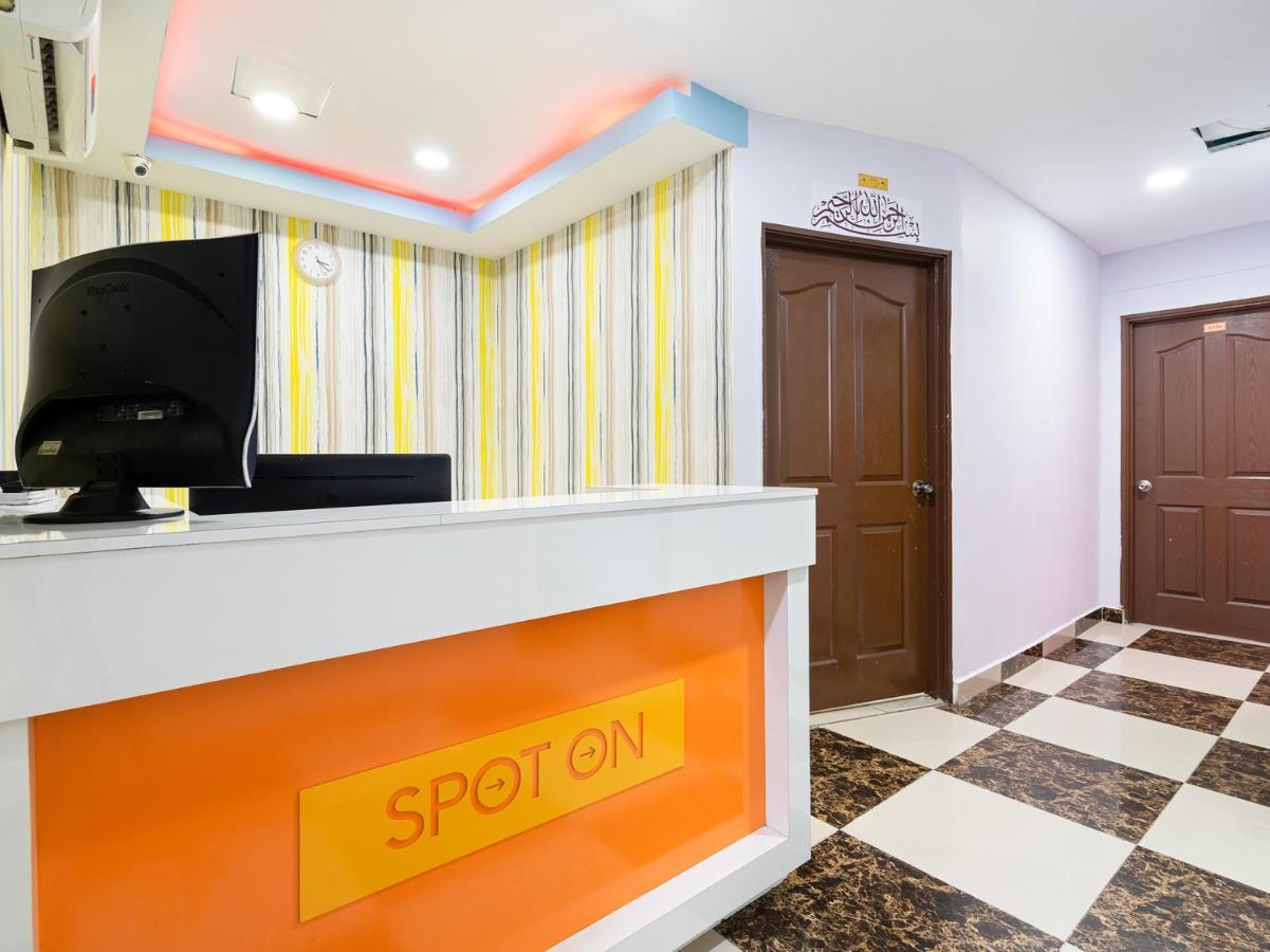 Spot On 89616 My Trillion Hotel Kuala Lumpur Exterior photo